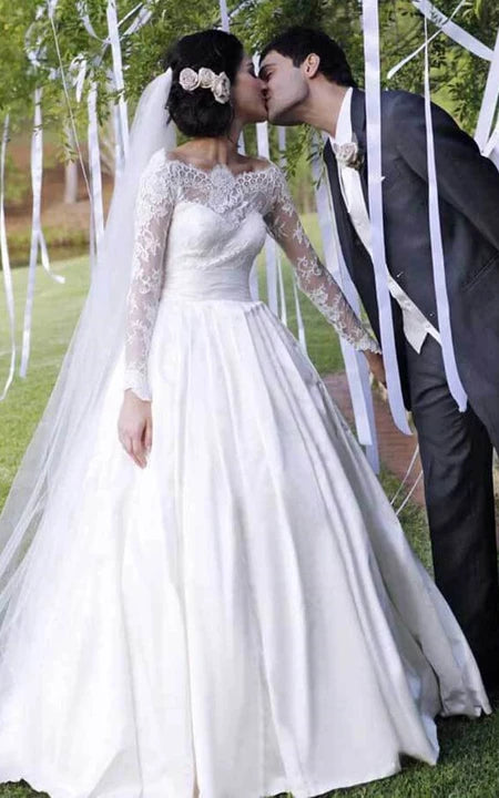 Off-the-shoulder Long Sleeve Lace A-line Ball Gown Wedding Dress