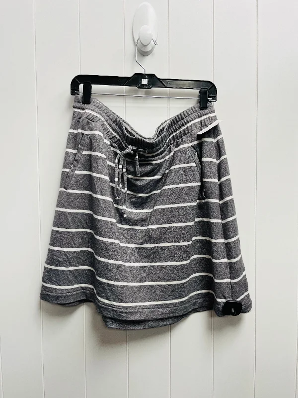 Grey Skirt Mini & Short Torrid, Size 1x